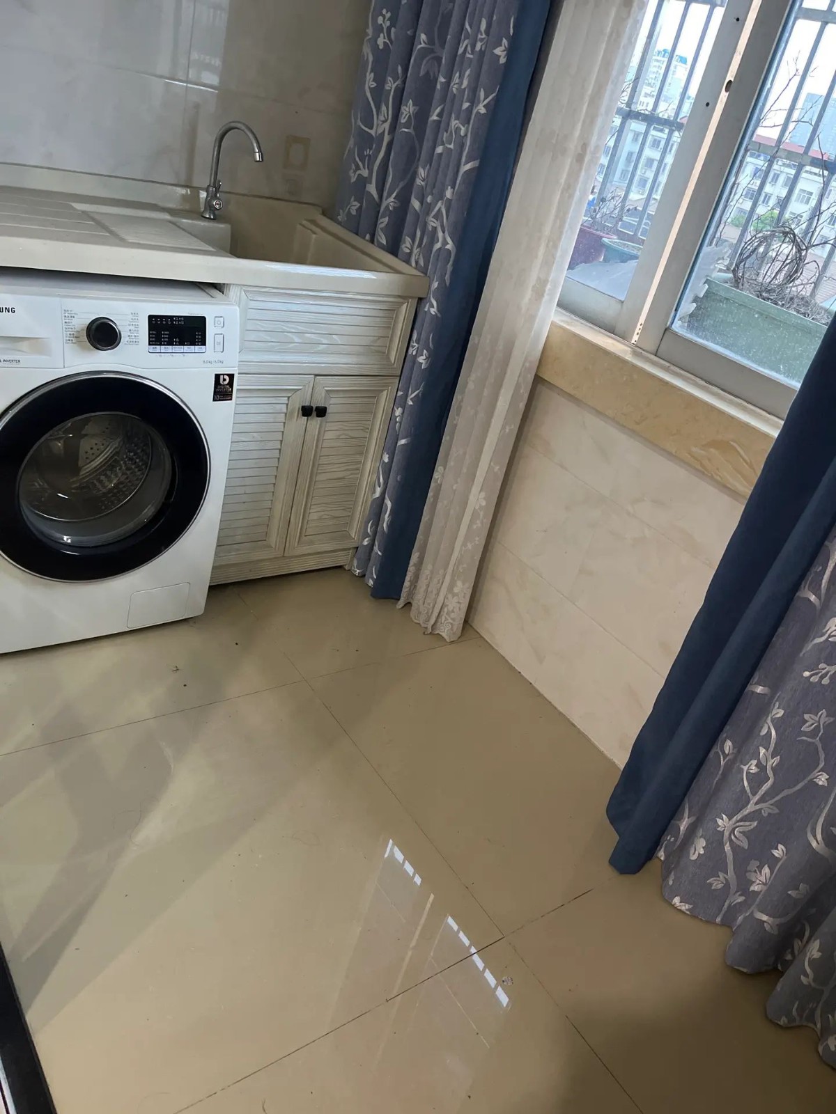 园丁新村 精装 75平60.8万实验四小