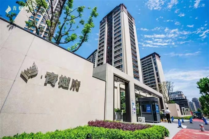 青樾府两个车位出售16万一个免中介费