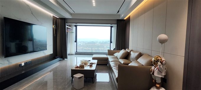 元亨雅园 163平豪装带双车位318万