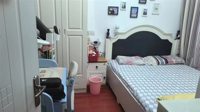 人和家园100平高楼层精装车位118万