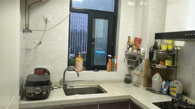 梅林苑52平南北通边套精装61.8万