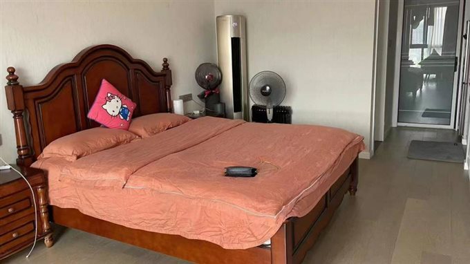 鸣北小区10楼朝南精装51平75万