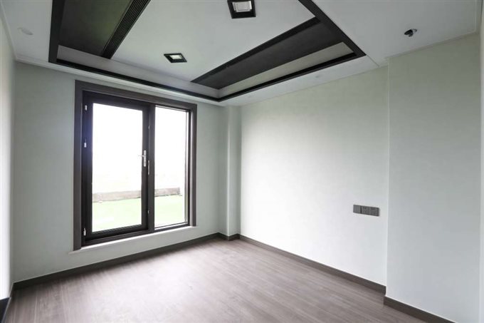 珑玥府142平精装修诚心出售文锦无占