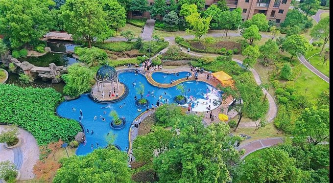 特价：宗汉白金湾205平景观楼层送车位