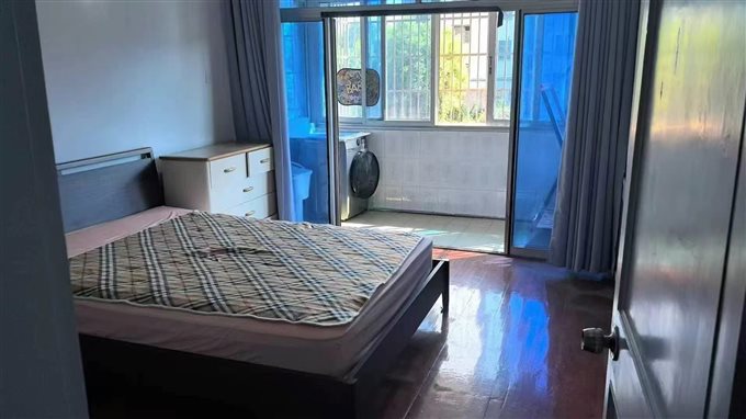 新城中心89平+架空层16平精装直接房源