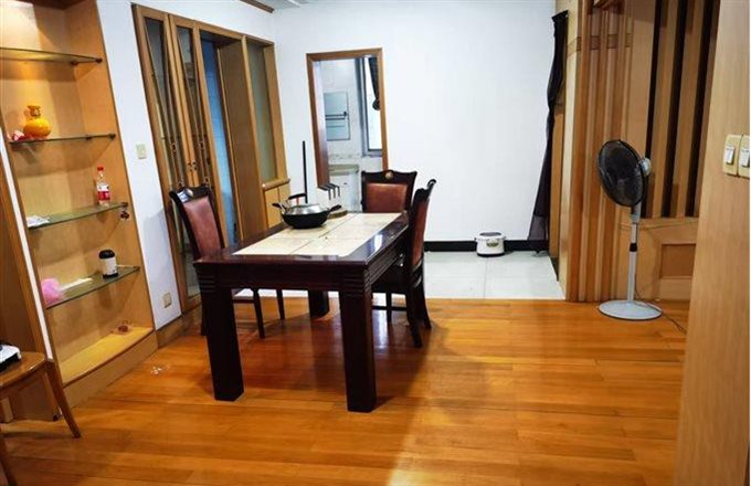 虞波北园2楼110平十车库108万直接钥