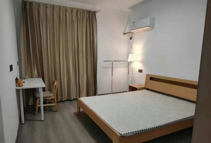 观湖佳苑93平中上楼层精装修155万