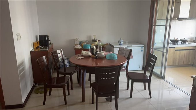 园丁新村4楼，86平方75万