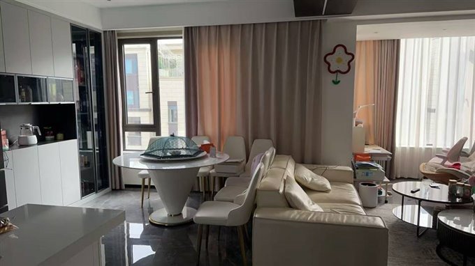 檀悦府上叠精装136平方