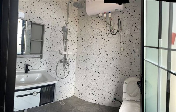 浒山街道青少年宫路2楼87平精装120万