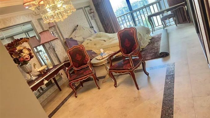 中央大厦58平方38.8万豪装