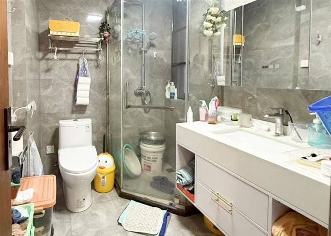 祥生望玥府洋房123平精装258万满2年