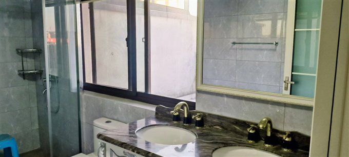 越溪梅园三楼顶复边套150平精装249万