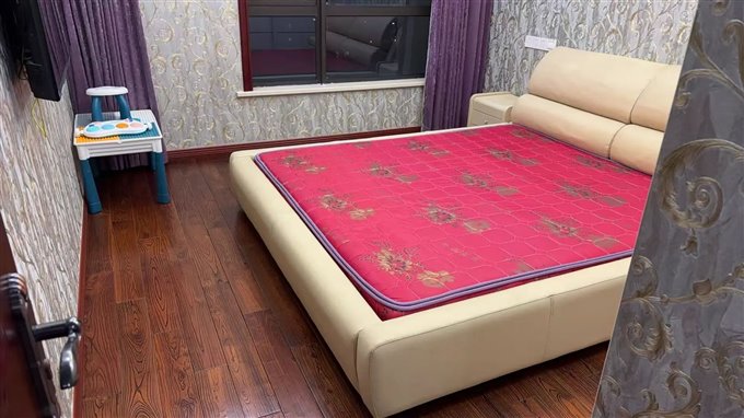 保利君悦湾花苑  精装拎包入住