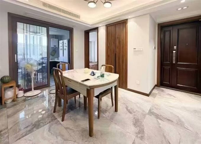 祥生望玥府洋房123平精装225万