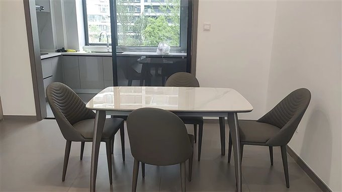 湖樾云著172平精装四室二卫6200元