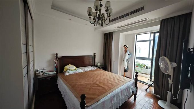 大观璟园电梯洋房顶复,总面积约200