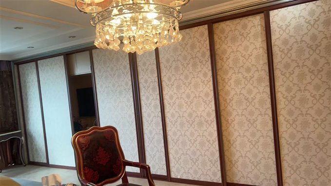 中央大厦豪装56平35万,钥匙在