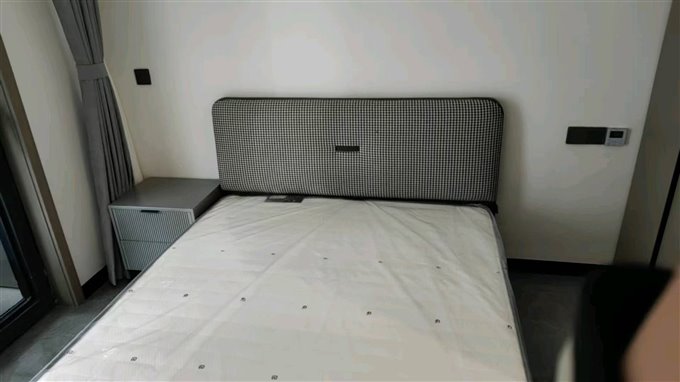 泊蔚里152平方自住精装修朝南4开间直接