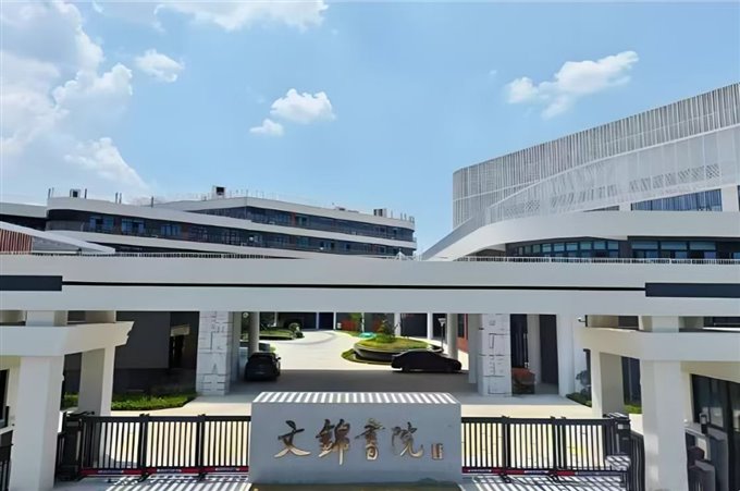界牌新村138平小高层楼层佳138万