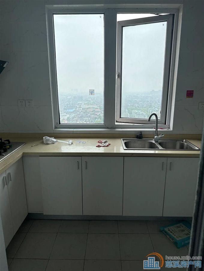 保利俯院江南北区 南北通透 精装修 