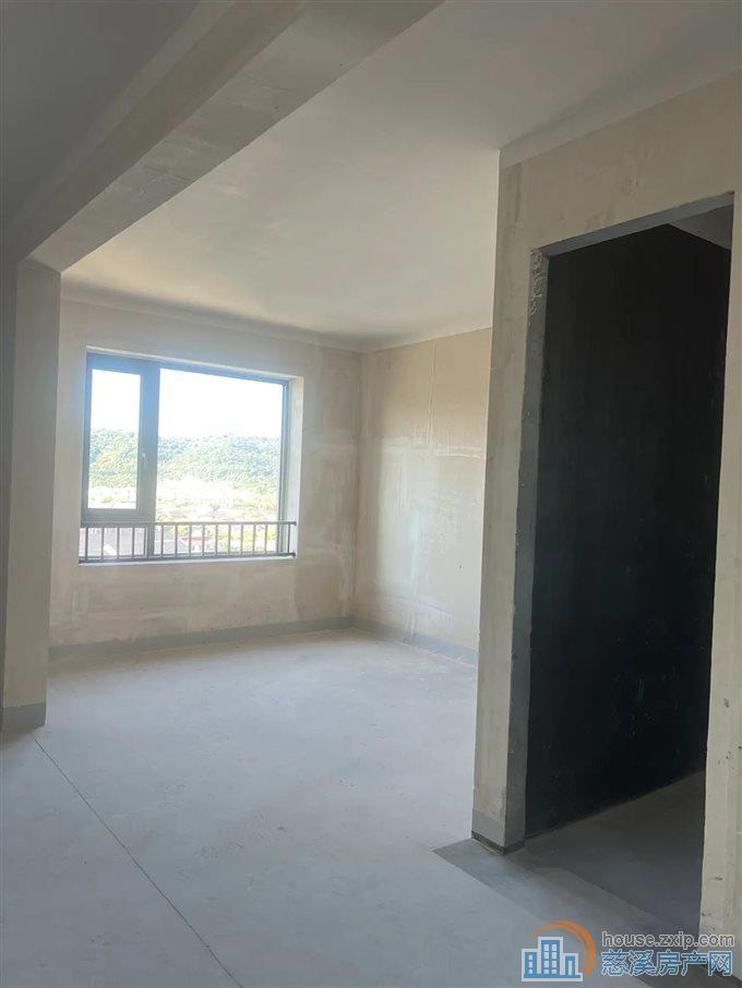 慈澜府西区市中心地段143平248万