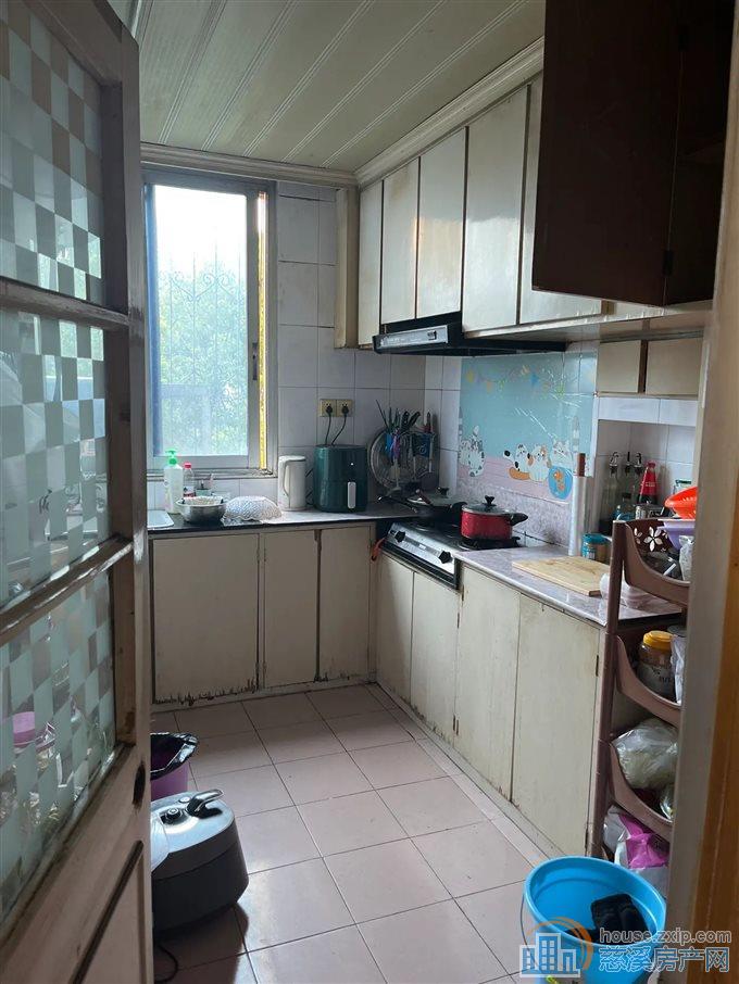 孙塘新村74平75万实验书包