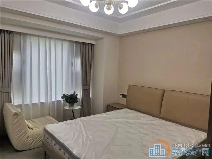 中海湖心半岛花苑 精装修 家电齐全 