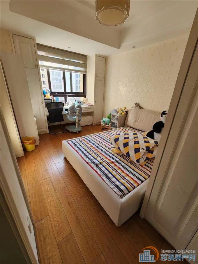 华润凯旋门142平238万满五唯一