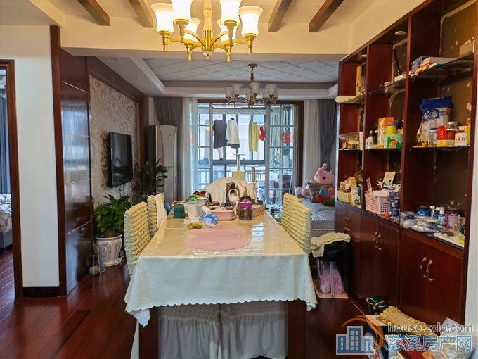 城市桃源 90平105万电梯洋房