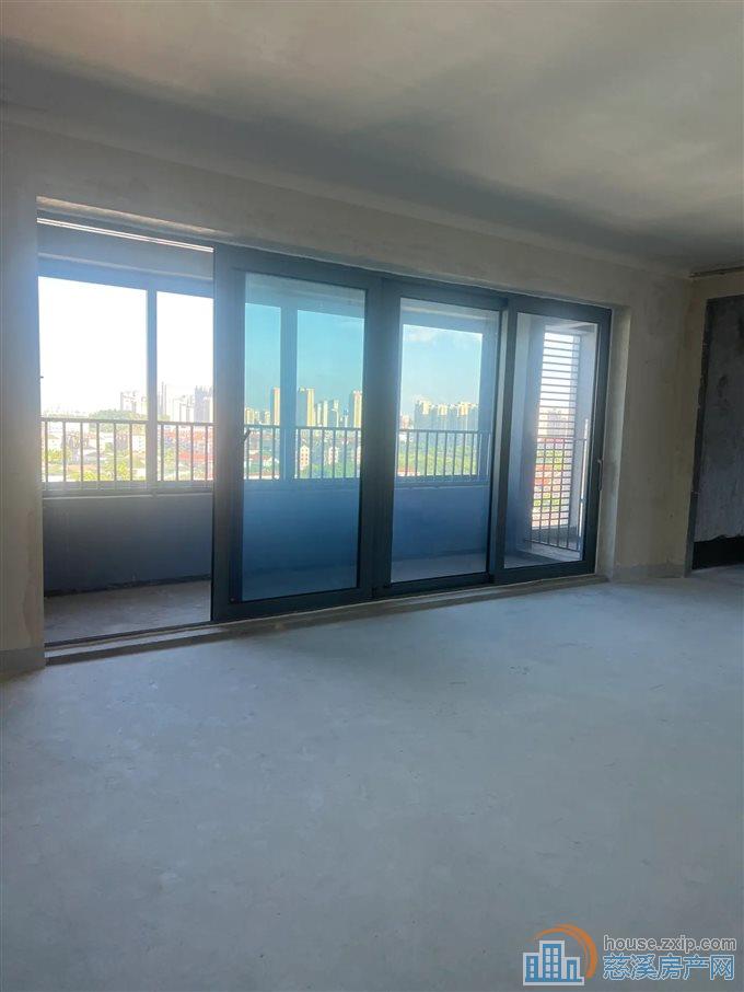 慈澜府西区市中心地段143平248万