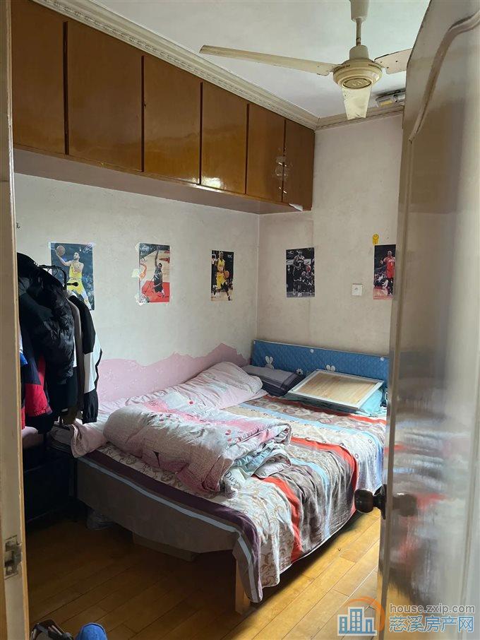 孙塘新村74平75万实验书包