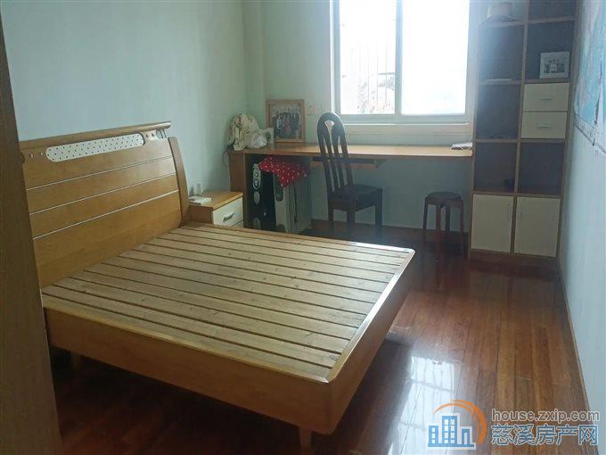 虞波北园东区157平130万带车库