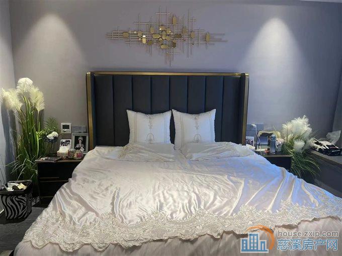 复地二期 豪装138平方188万无个税