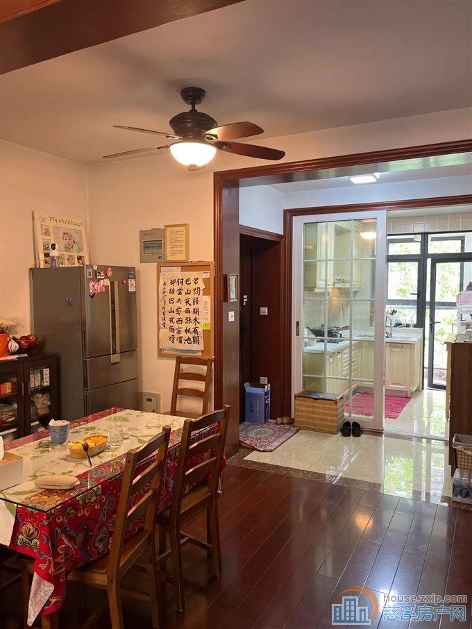 枫华富地花园南区 精装 满五唯一 带车位