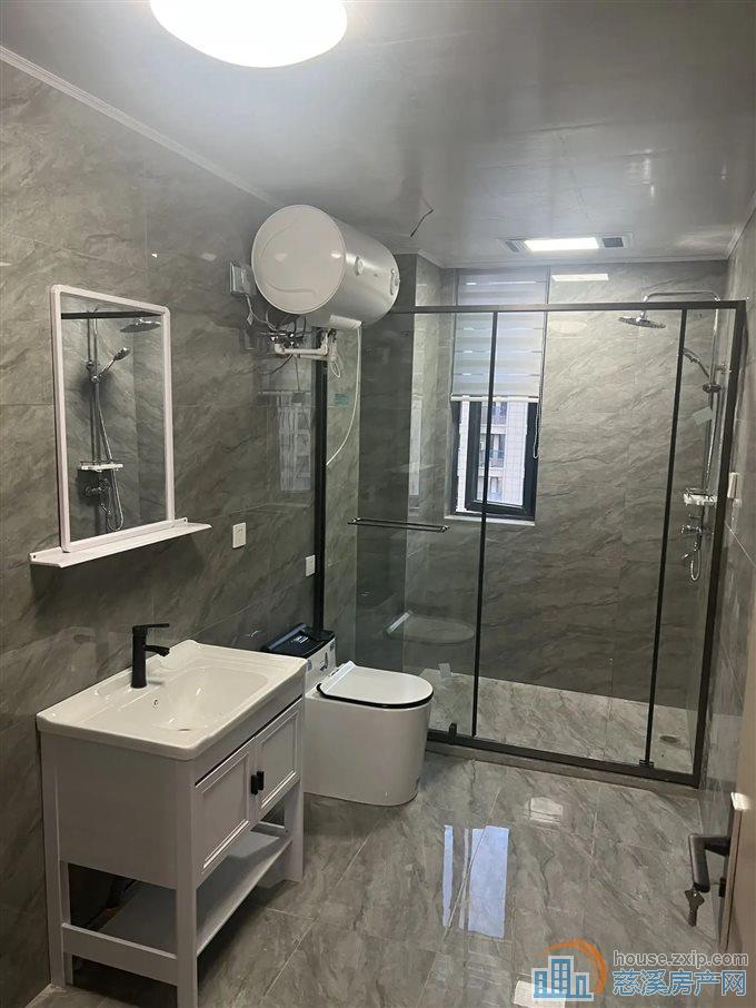 新潮塘南苑163平226万带车位文锦