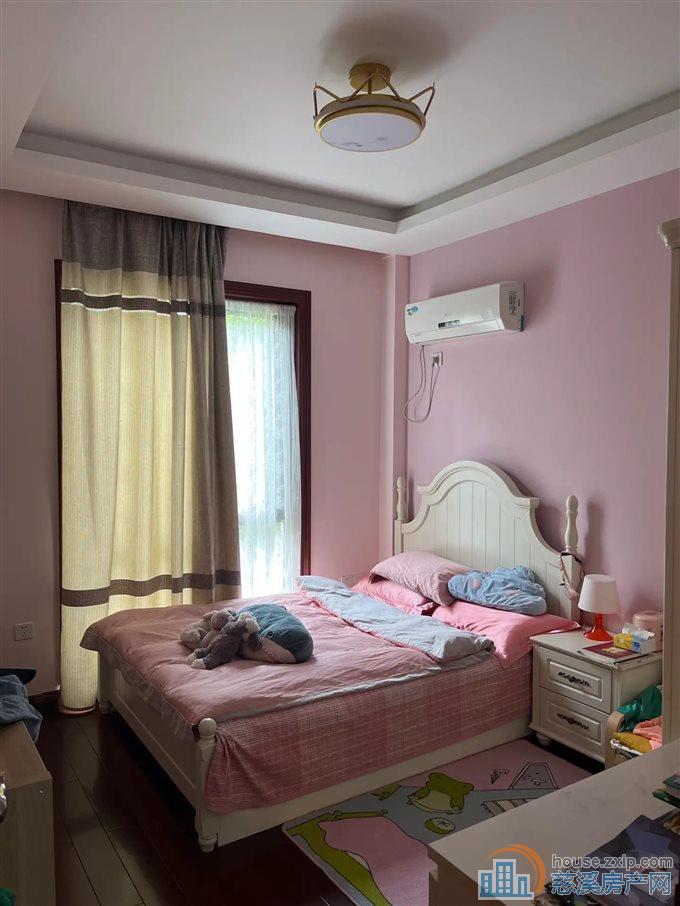 枫华富地花园南区 精装 满五唯一 带车位