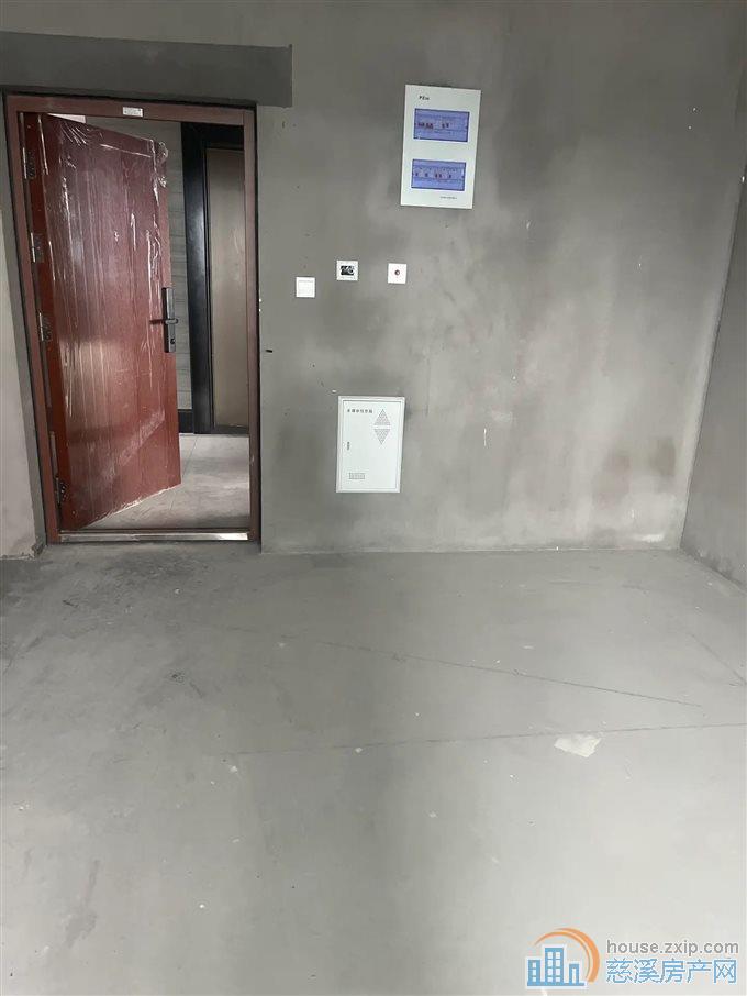 东越府 毛坯 免增值税 楼层好 采光好