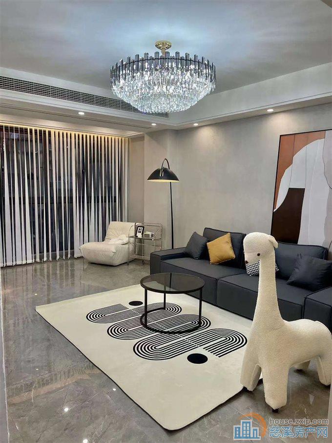 梅林苑  精装洋房 黄金楼层 满两年