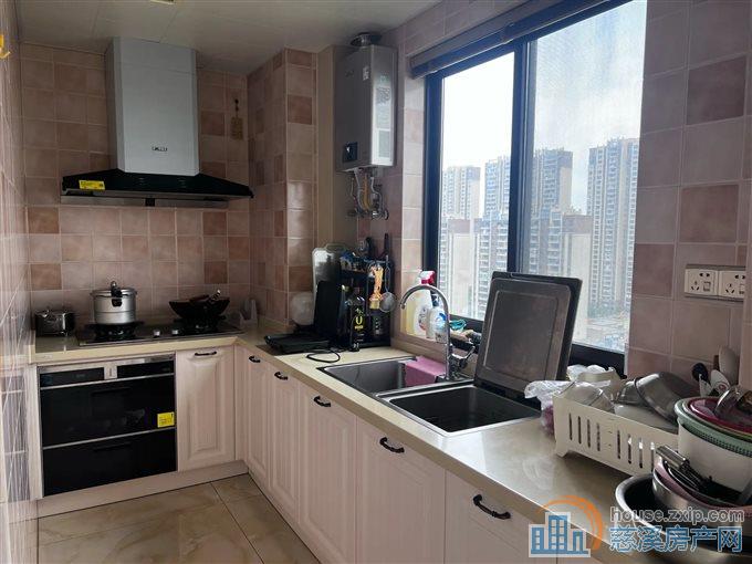 金仕华庭 豪装142平方310万黄金楼层