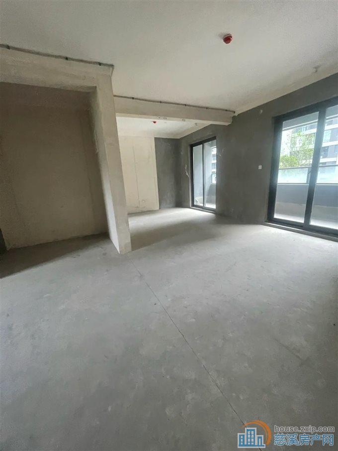 急卖 湖樾云著毛坯143平方199.8万