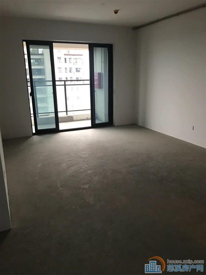 红星天铂佳苑134.4平118.8万送位