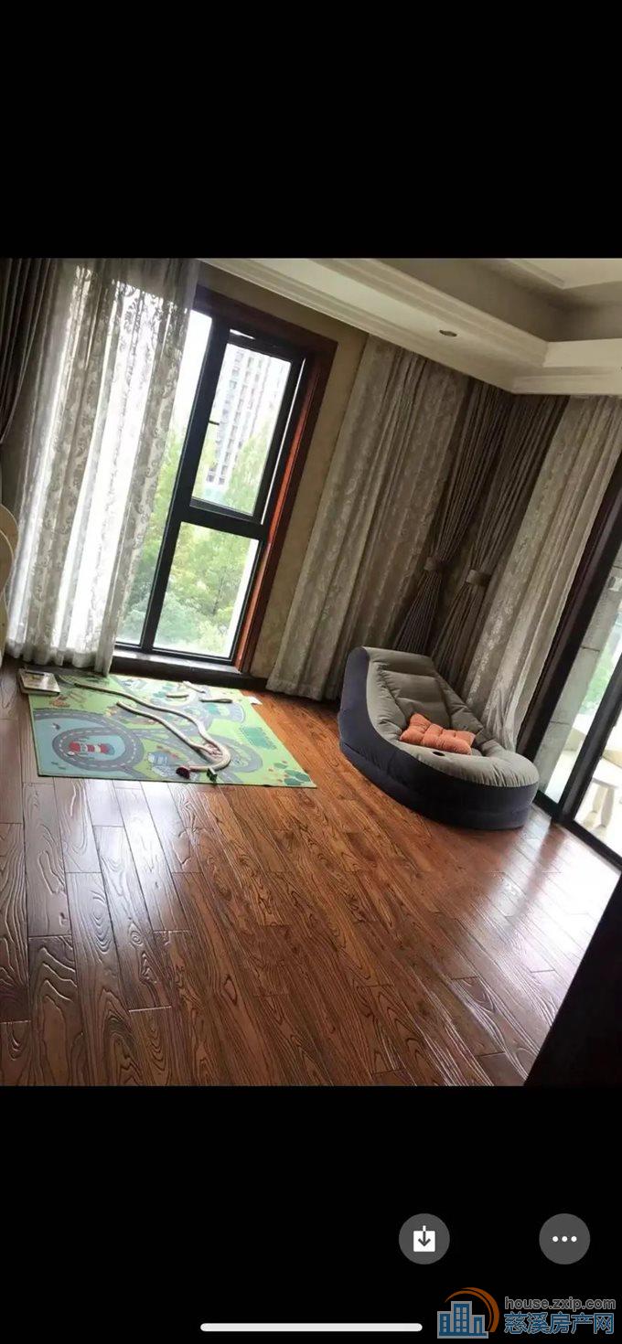 玫瑰园171平精装修带车位338万