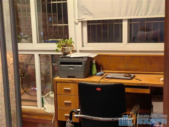 景观花苑二期  精装修 带车位 满五唯一