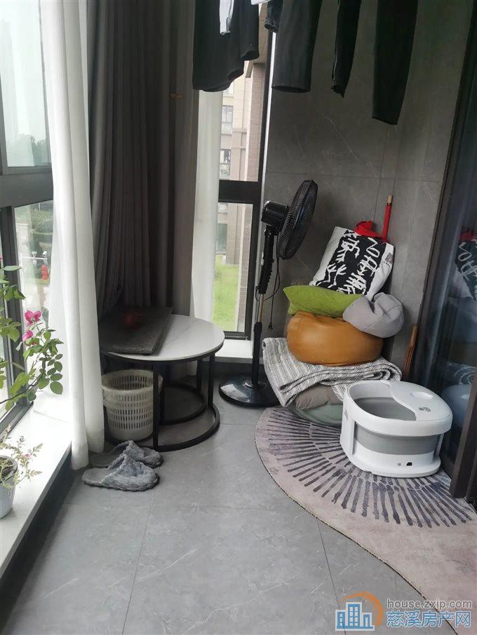 天誉华府111平223万精装修拎包