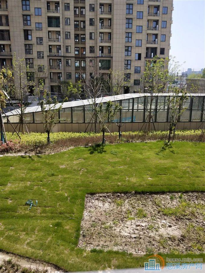 明月湖 观湖佳苑125平 带充电桩175