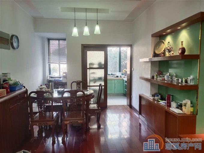 茗雅园159平179.8万带大车库