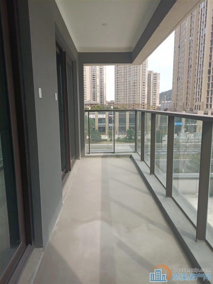 急售江岸臻园 小面积低总价优质房 浙师大