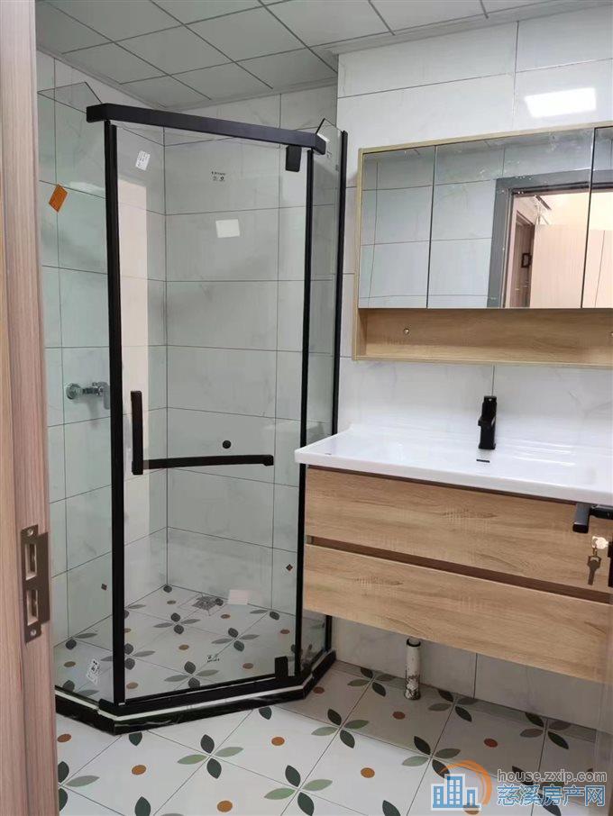 中海湖心半岛三室两卫精装修直接房源钥匙在
