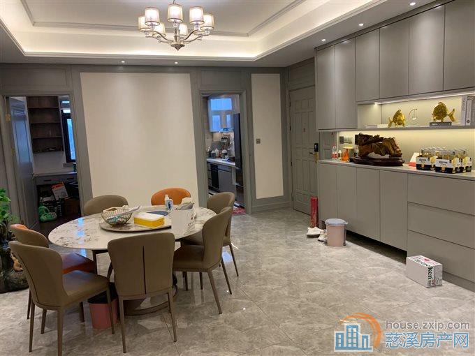恒大河悦府144平166.8万拎包入住